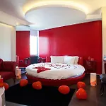 Lova & Szálloda Yalova