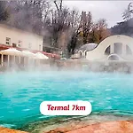 Lova & 4* Yalova