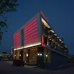 Lova & Szálloda 4*