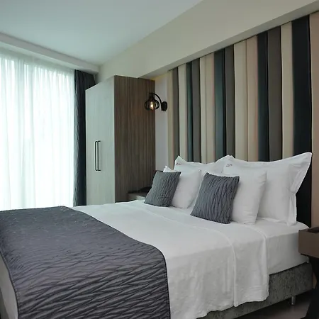Hotel Yalova Lova & Yalova 4*