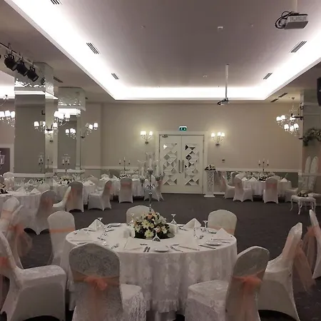 Yalova Lova & Yalova Hotel