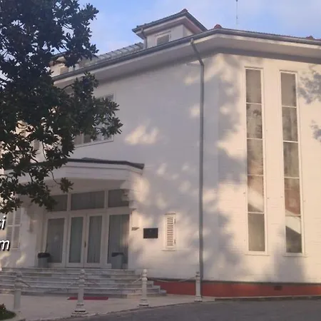 Yalova Lova & Yalova Hotel