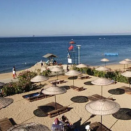 Yalova Lova & Yalova Hotel 4*