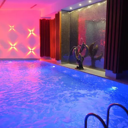 Lova & 4* Yalova (Yalova)